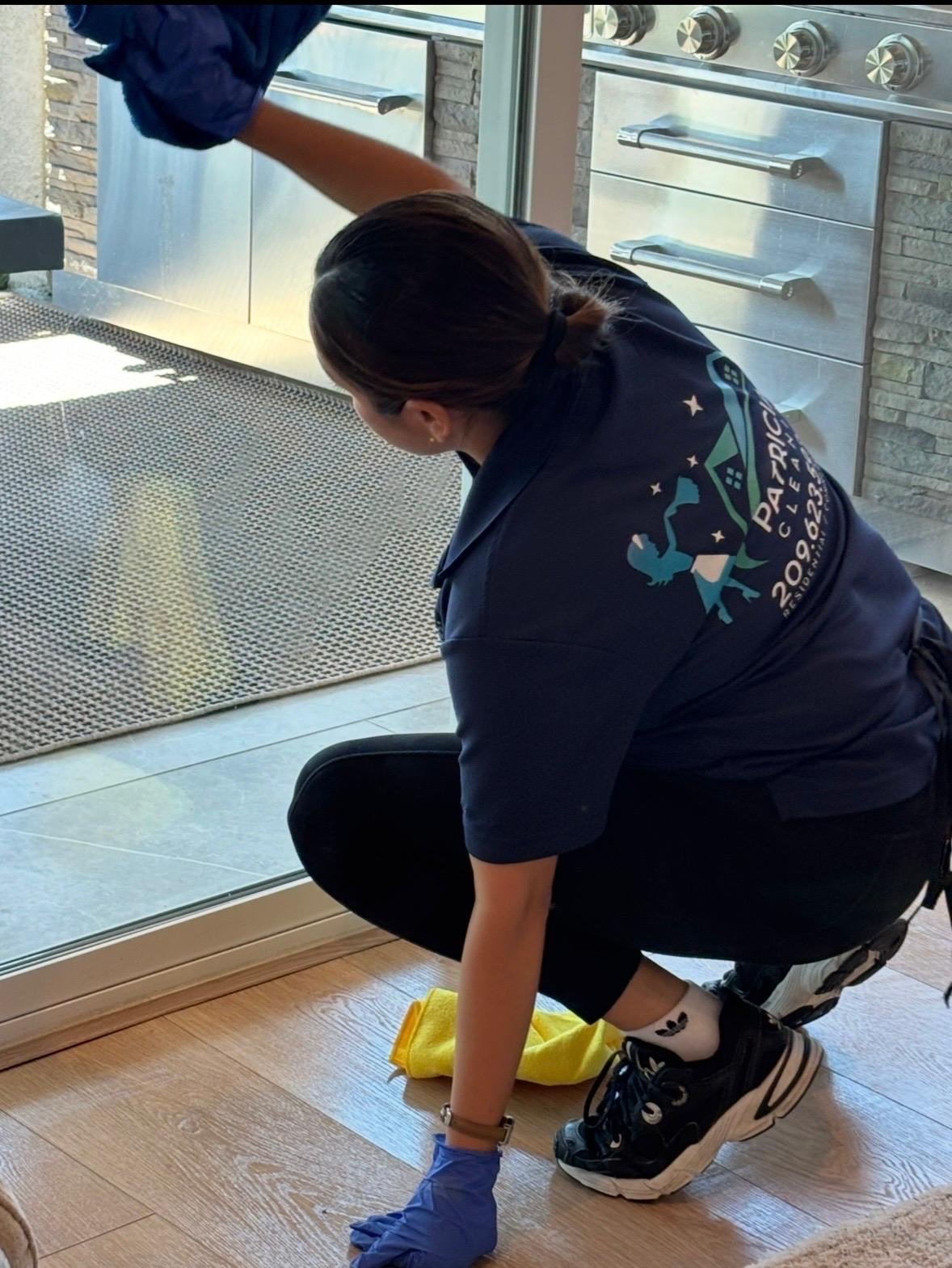 Patricia's Cleaning commercial cleaning service
